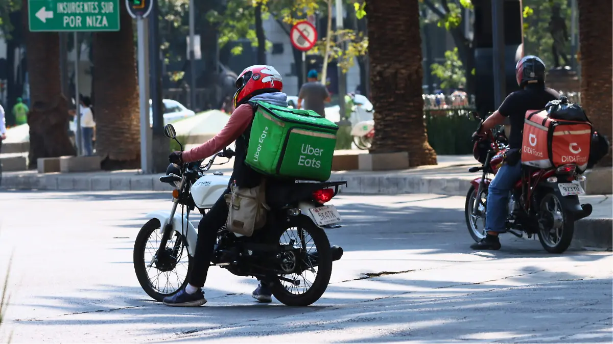 Nuevas Leyes Laborales Podrían Aumentar Costos para Clientes de Uber_